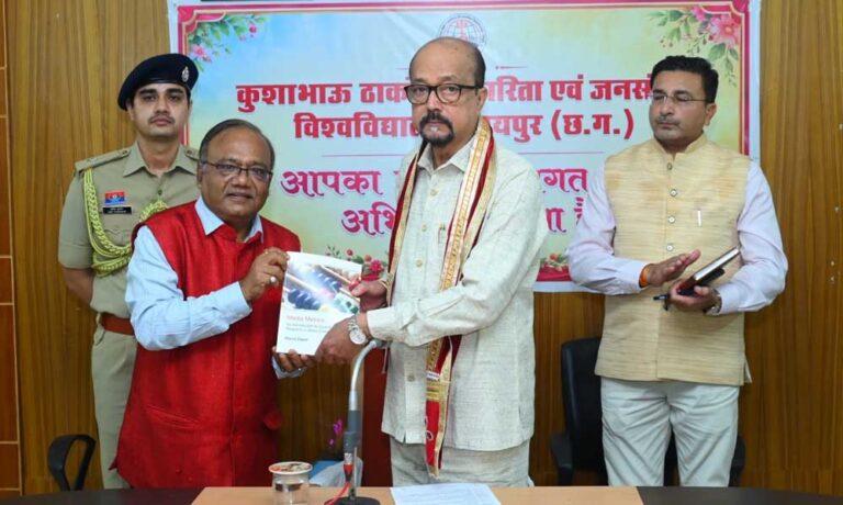 पत्रकारिता में सत्य, तथ्य और जनहित सर्वाेच्च प्राथमिकता हो – राज्यपाल डेका