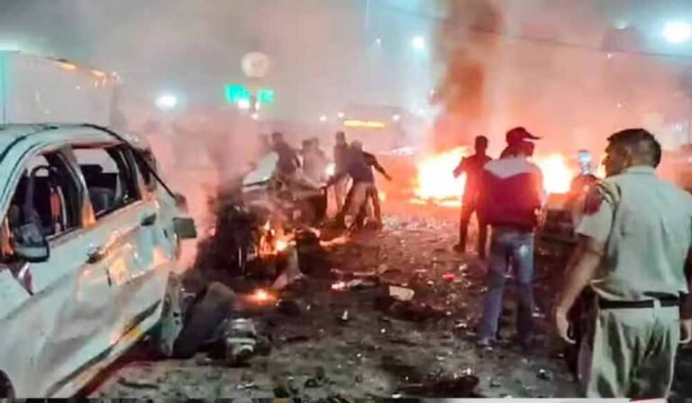 लाल किला ब्लास्ट का मास्टरमाइंड था उमर उन नबी! NIA चार्जशीट में 588 गवाह और 395 दस्तावेजों से बड़ा खुलासा