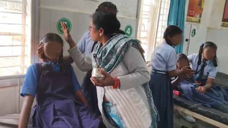 बस्तर में बड़ी कार्रवाई! पोटाकेबिन में बच्चों की तबीयत बिगड़ी, अधीक्षिका निलंबित