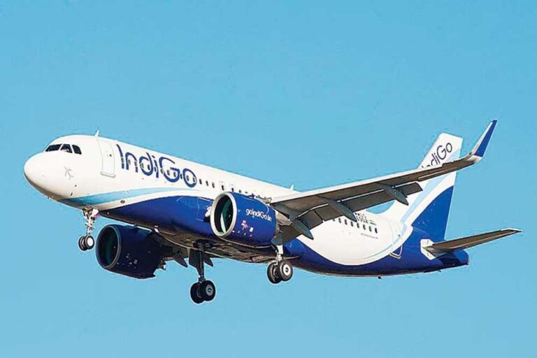 बीच उड़ान IndiGo फ्लाइट का एक इंजन फेल, गोवा में करानी पड़ी इमरजेंसी लैंडिंग