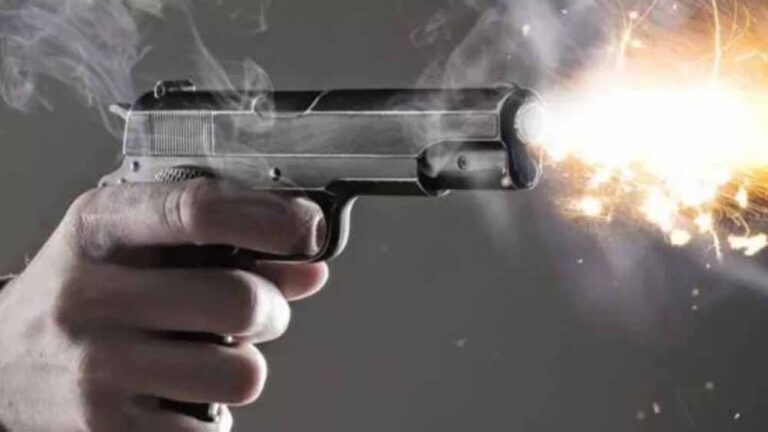 भोपाल में दिनदहाड़े युवक की हत्या, चलती बाइक पर दोस्त ने सिर में मारी गोली