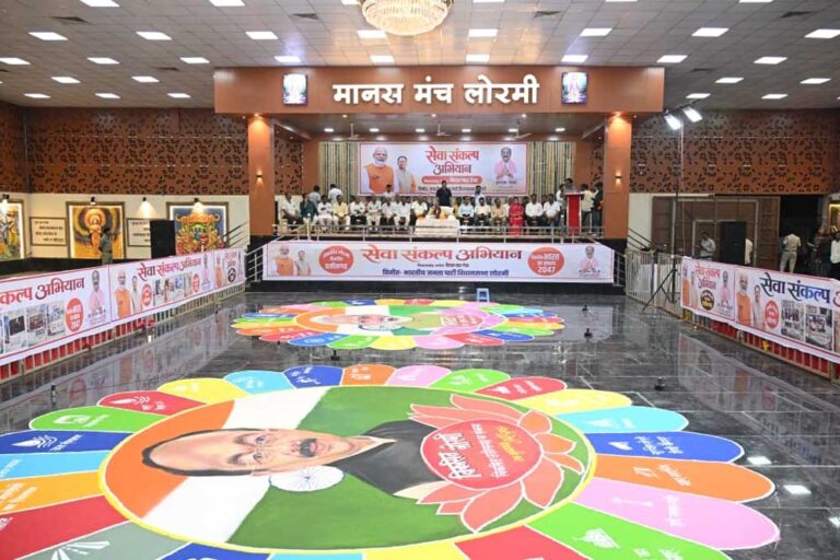 सेवा के रंग’ से जन-जन तक पहुंचा रहे विकसित भारत का संकल्प : उप मुख्यमंत्री अरुण साव