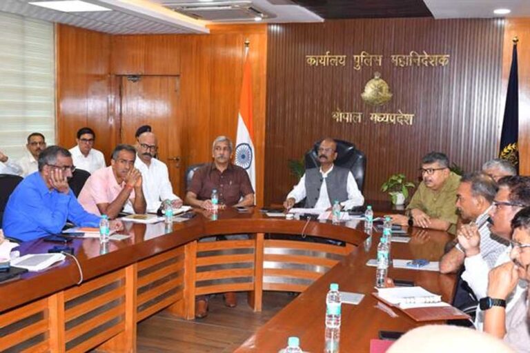 केंद्रीय गृह एवं सहकारिता मंत्री अमित शाह के प्रस्तावित मध्यप्रदेश दौरे एवं प्रदर्शनी को लेकर डीजीपी ने की तैयारियों की समीक्षा