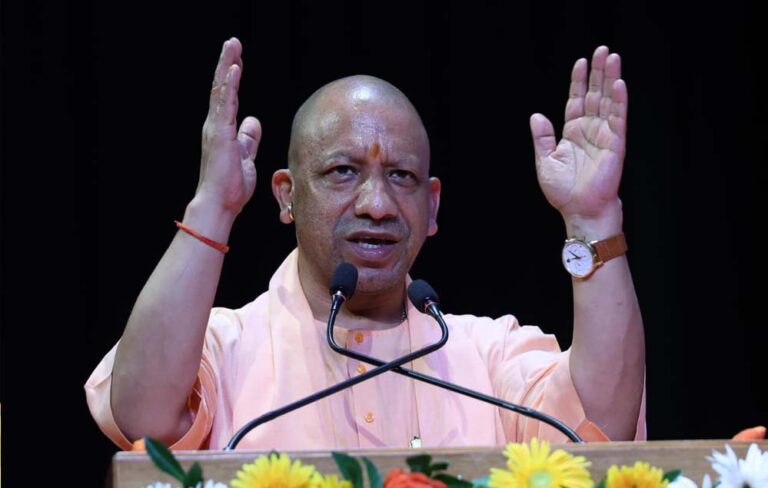 सुहेल सेठ ने की ‘योगी मॉडल ऑफ गवर्नेंस’ की तारीफ, बोले-देश को चाहिए योगी आदित्यनाथ जैसे और नेता