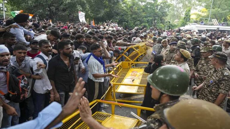 जंतर-मंतर पर अब नहीं होंगे धरना-प्रदर्शन? गृह मंत्रालय ने किया डिनोटिफाई, आंदोलन के लिए तय हुईं 3 जगहें