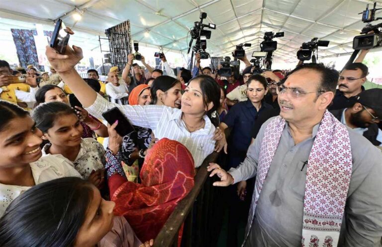 राजस्थान की महिलाओं के लिए CM भजनलाल की बड़ी सौगात, योजनाओं से सशक्तीकरण पर दिया जोर