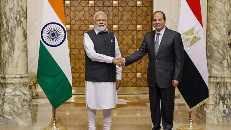 मक्का पैक्ट से दूर हुआ मिस्र: पीएम मोदी से मुलाकात के बाद भारत के पक्ष में बड़ा फैसला