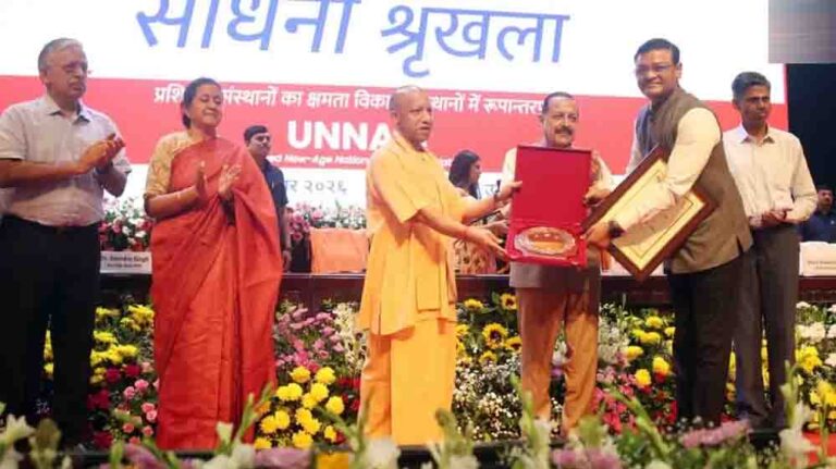 मिशन कर्मयोगी में उत्तर प्रदेश देश में अव्वल, गृह विभाग ने अकेले पूरे किए एक करोड़ से अधिक कोर्स