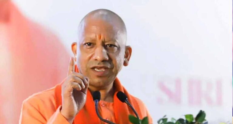 छात्रवृत्ति का पैसा तक खा गई थी सपा सरकार: सीएम योगी
