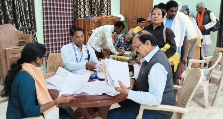 छत्तीसगढ़ के 06 जिलों के 312 वैद्यों का किया गया प्रमाणीकरण; मार्च 2027 तक 1 हजार वैद्यों के प्रमाणीकरण का लक्ष्य
