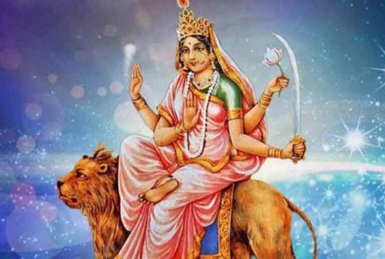 Navratri Day 6 2026: मां कात्यायनी की कथा, पूजा विधि, मंत्र और प्रिय भोग