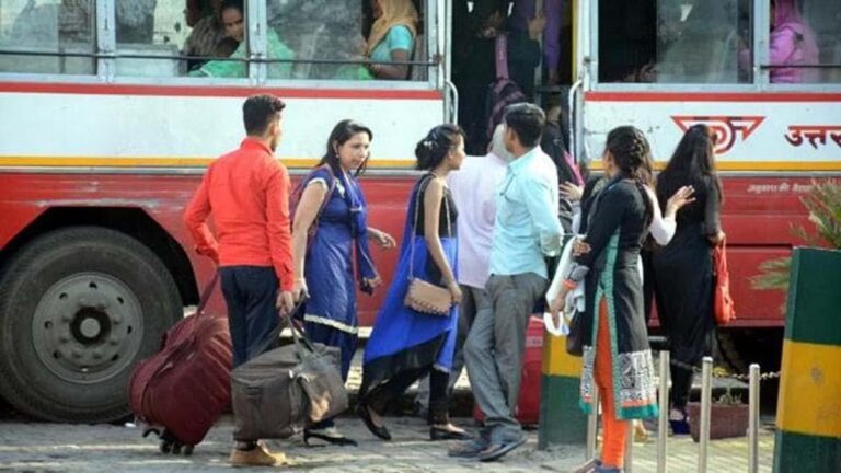 दुर्गा पूजा पर रांची से सिलीगुड़ी का बस किराया दोगुना, 1200 की जगह देने पड़ रहे 2000 रुपये
