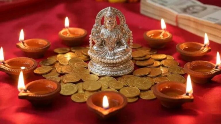 Diwali 2026 की तारीखें हुईं साफ, 6 नवंबर से शुरू होगा 5 दिवसीय दीपोत्सव; जानें धनतेरस से भाई दूज तक की डेट