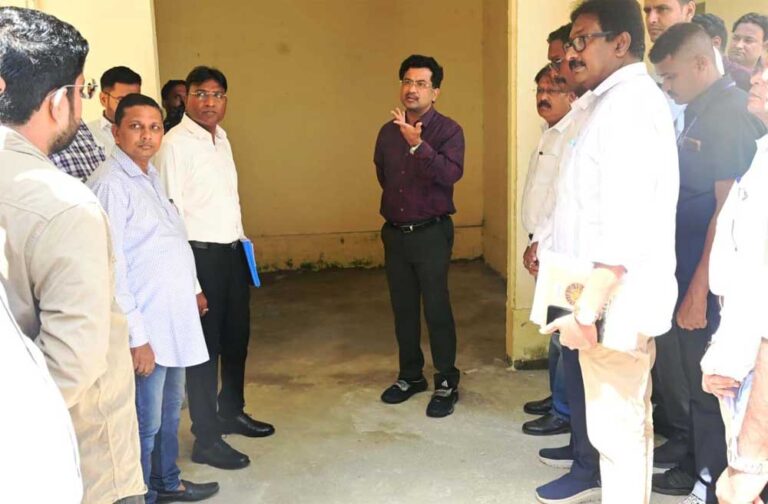 प्रमुख सचिव सोनमणि बोरा ने पीएम आवास और ई-बस सेवा के निर्माणाधीन कार्यों का किया निरीक्षण