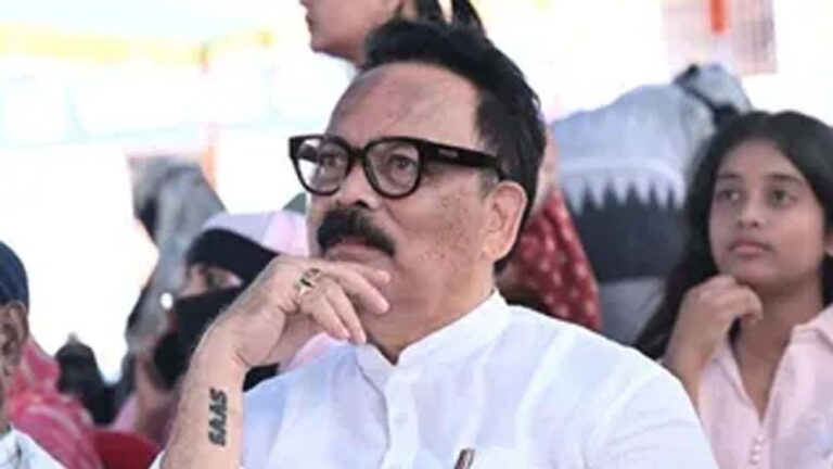 सुखदेव भगत के बस्तर दौरे पर BJP का तंज, बोली- ‘देखते हैं कितना दमखम है’