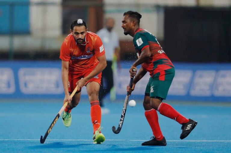 जसकरण सिंह के पांच गोलों के बावजूद बैलाडीला बुल्स जीत से दूर, संस्कारधानी स्ट्राइकर्स ने 5-5 से ड्रॉ कराया मुकाबला