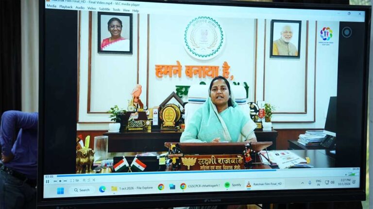 छह विश्वविद्यालयों में एक साथ ‘रक्षक’ पाठ्यक्रम के बच्चो का हुआ दीक्षारंभ