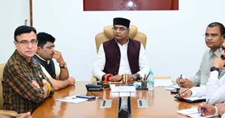 राजधानी भोपाल के विकास कार्यों को गति देने मंत्री सारंग ने दिए निर्देश